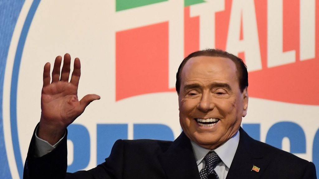 Morte Berlusconi: Novella 2000 rinvia i Virgo Award Tv